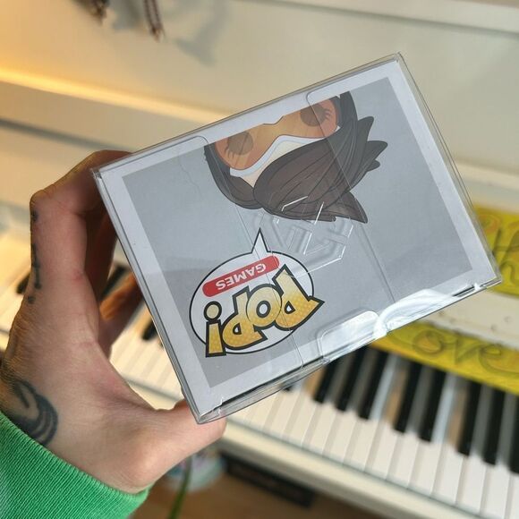 Funko Games Overwatch 92 Tracer Vinyl Figure - Orange - Picture 8 of 10